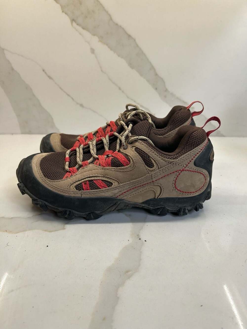 Patagonia Poppy Fields Womens Hiking Shoes with Vibram Sole (Size: 7)